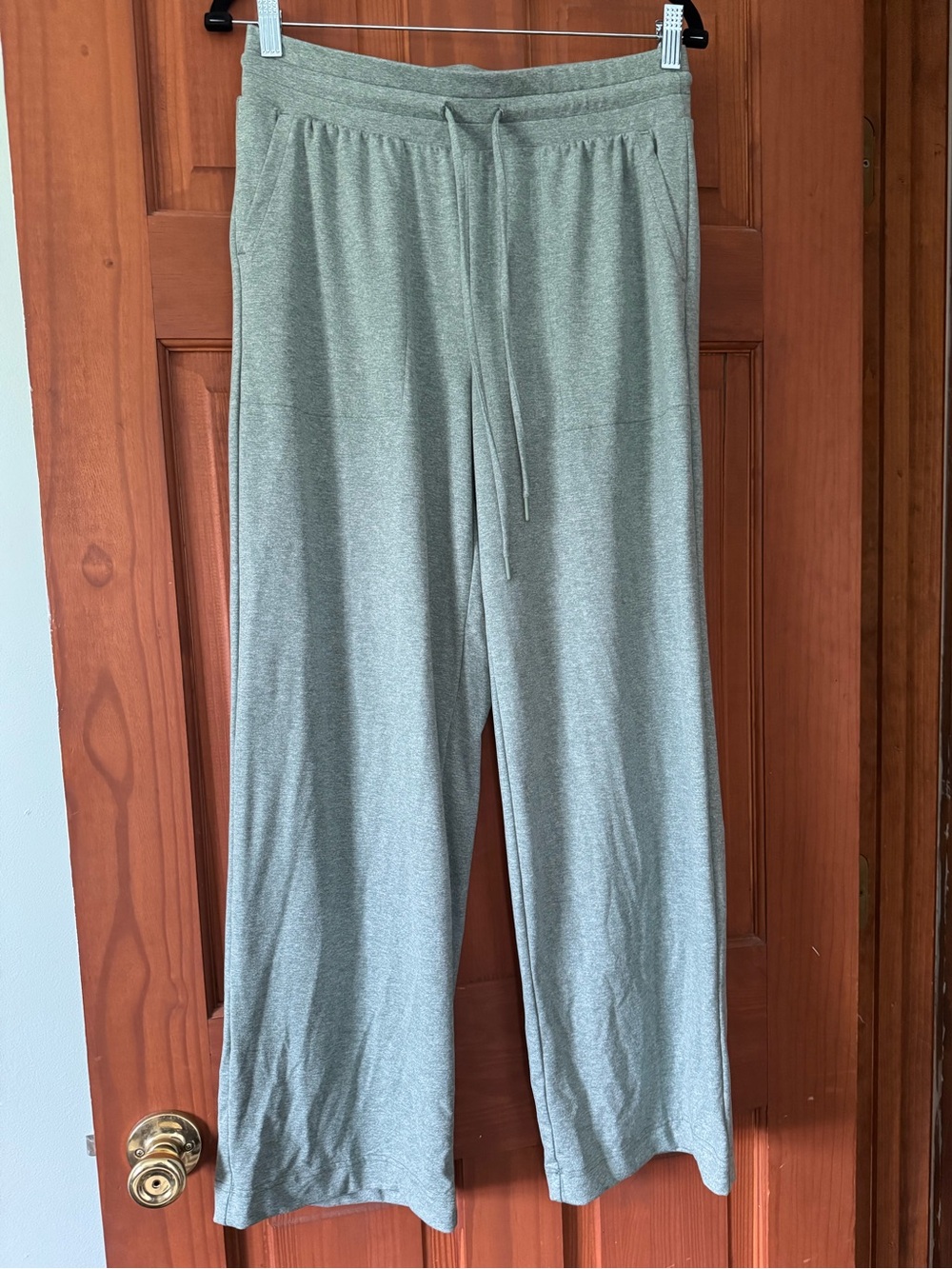 Lou & Grey Heathered Brushedsoft Slim Wide Leg Pants